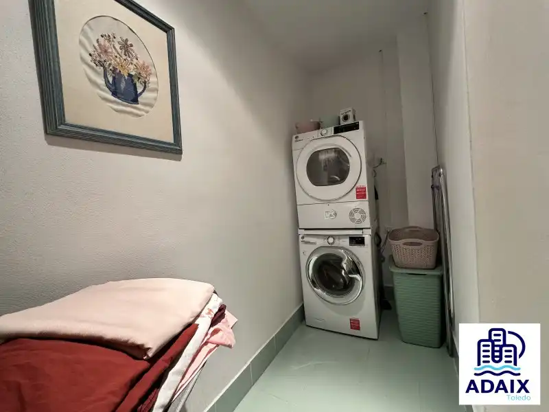 Dormitori de Casa adosada en venda en Almonacid de Toledo amb Aire condicionat i Calefacció