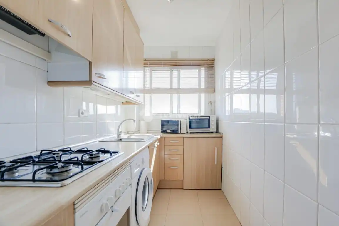 Cocina de Piso en venta en Sant Feliu de Llobregat con Aire acondicionado y Balcón