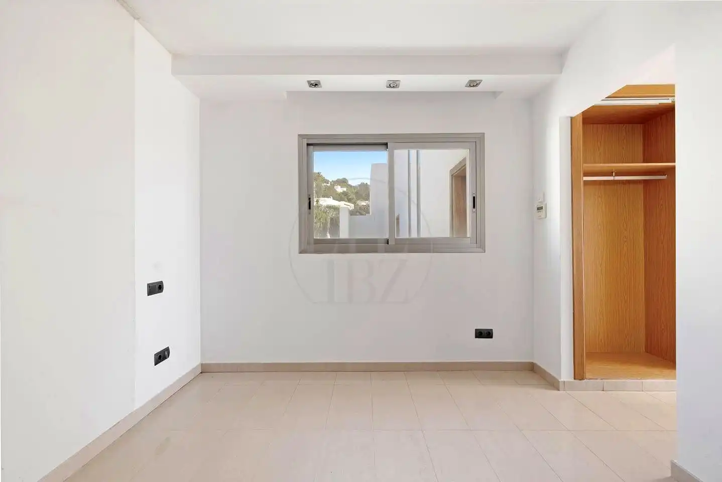 Casa amb terrassa en venda a Corneja, imagen 22