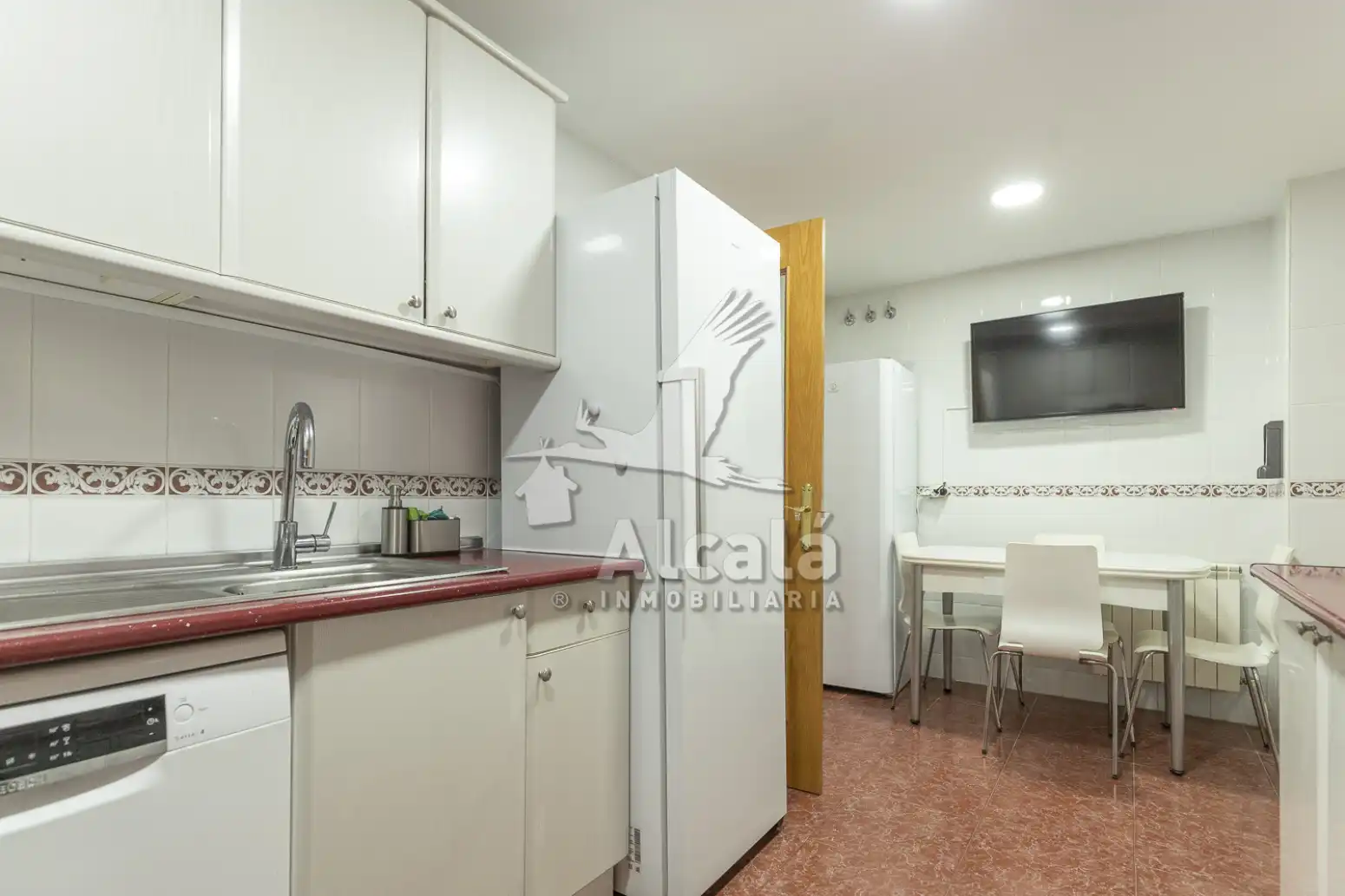 Kitchen of Flat for sale in Alcalá de Henares  with Air Conditioner, Heating and Private garden
