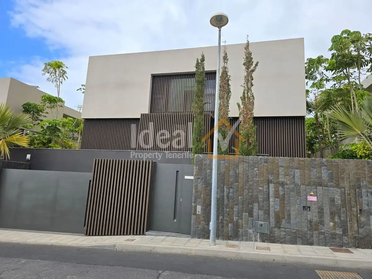 Casa o chalet en venta en La Caleta
