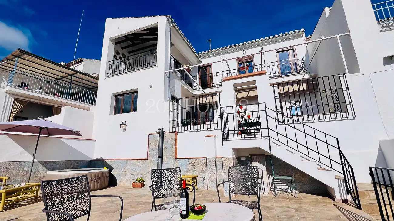 Vista exterior de Casa o chalet en venta en Antequera con Aire acondicionado, Calefacción y Terraza