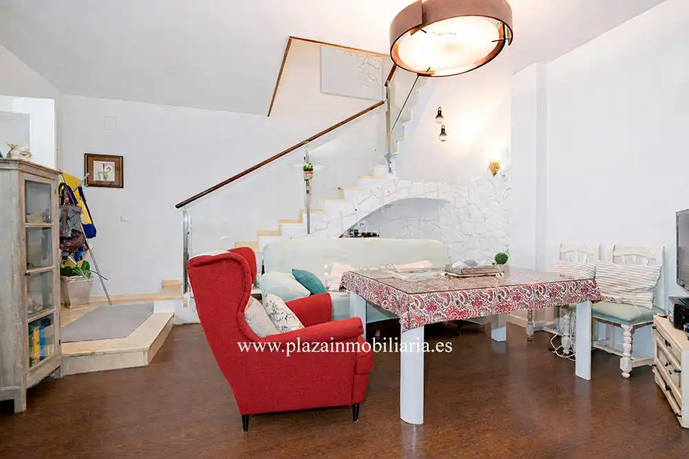 Wohnzimmer von Wohnung zum Verkauf in Lucena mit Klimaanlage und Balkon