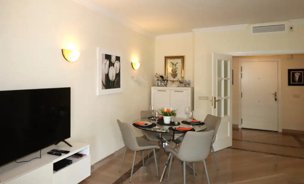 Apartament amb piscina en venda a Elviria - Cabopino, imagen 5