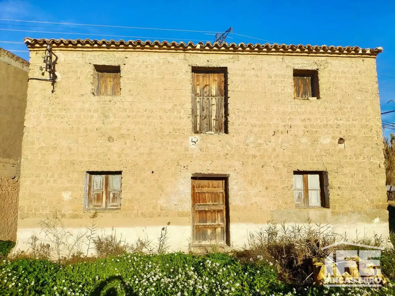 Exterior view of Houses for sale in Grisén  with Private garden