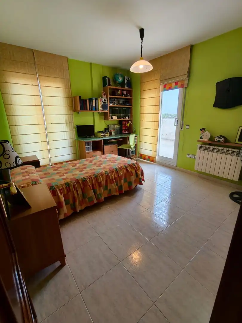 Dormitori de Casa o xalet en venda en Valls amb Aire condicionat, Calefacció i Jardí privat