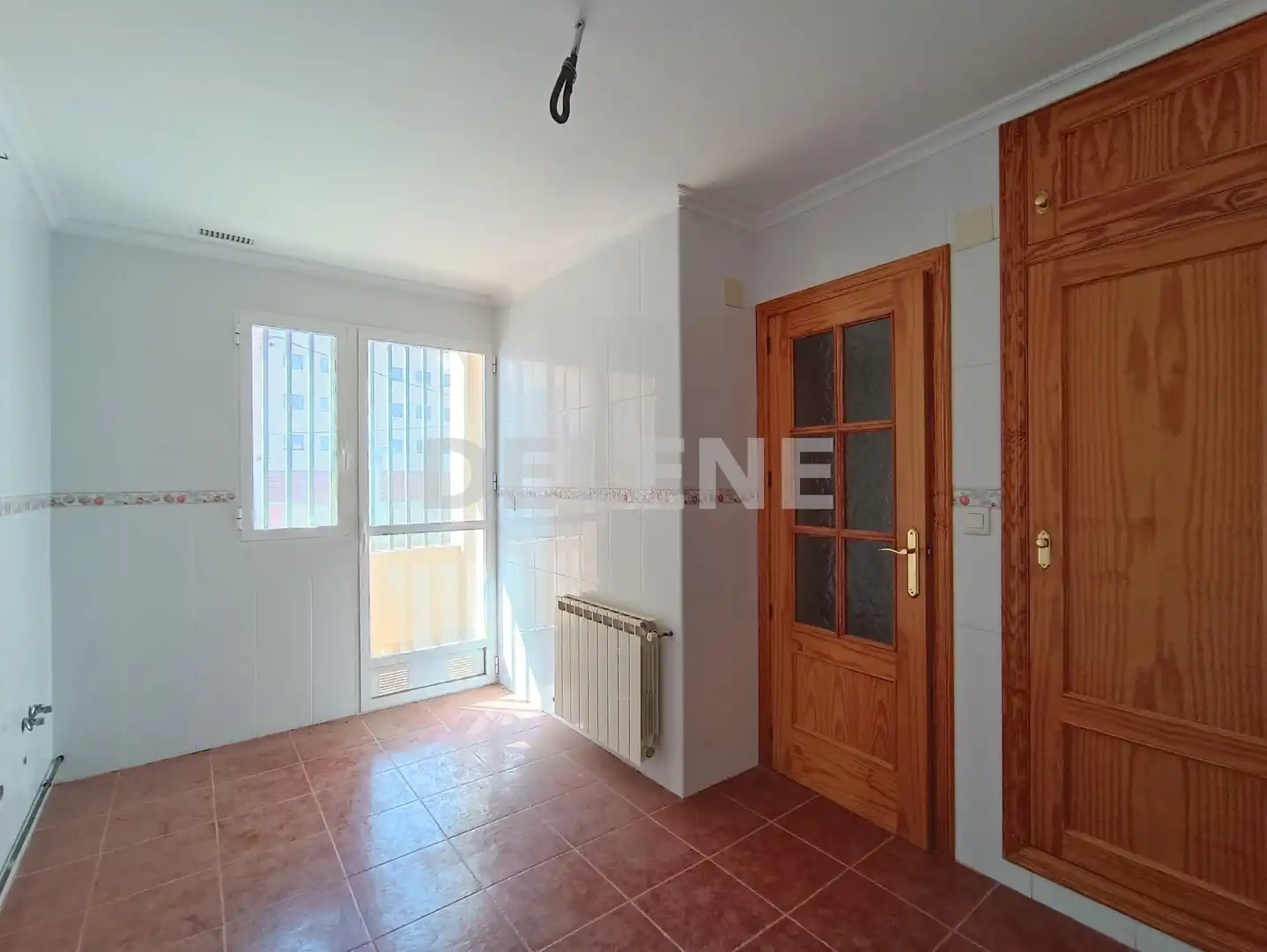 Casa adosada en venta en Hellín