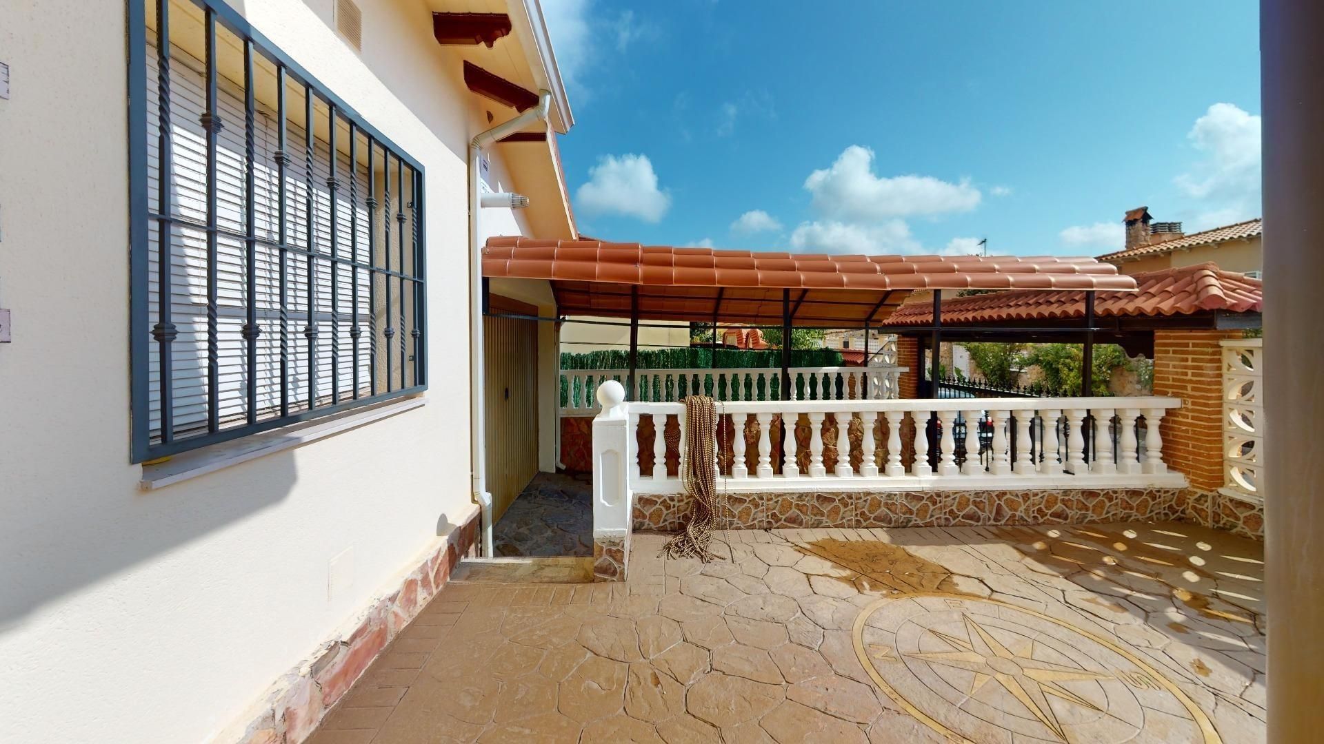House or chalet for sale in Pioz