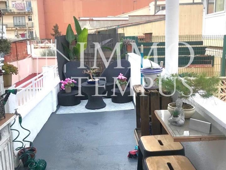 Photo 1 of Flat to share in Carrer de Faraday, Ca n'Aurell, Barcelona