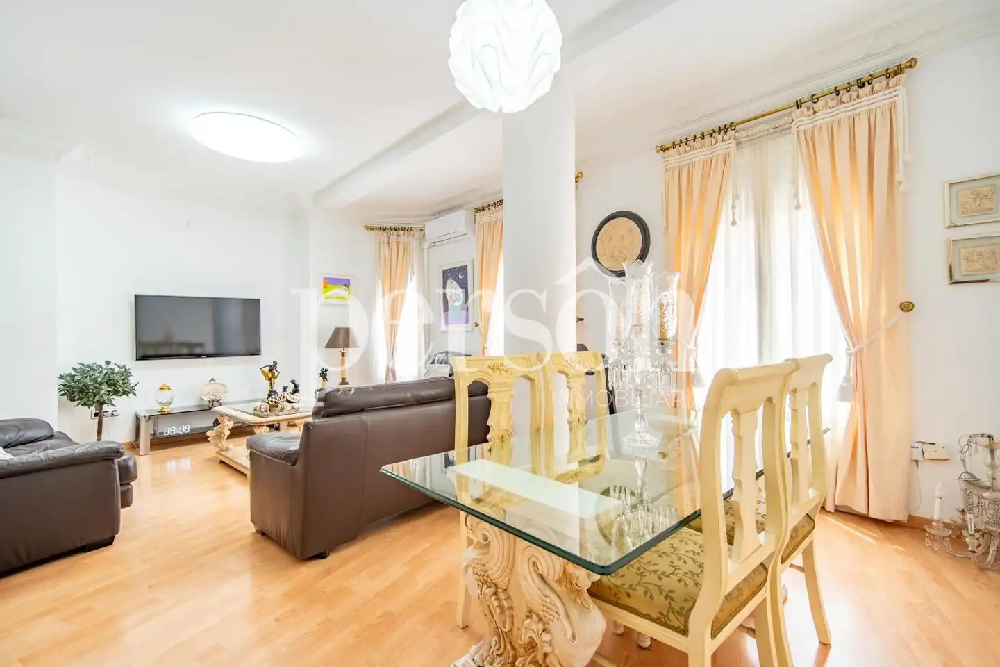 Sala de estar de Piso en venta en Valencia con Aire acondicionado y Parquet