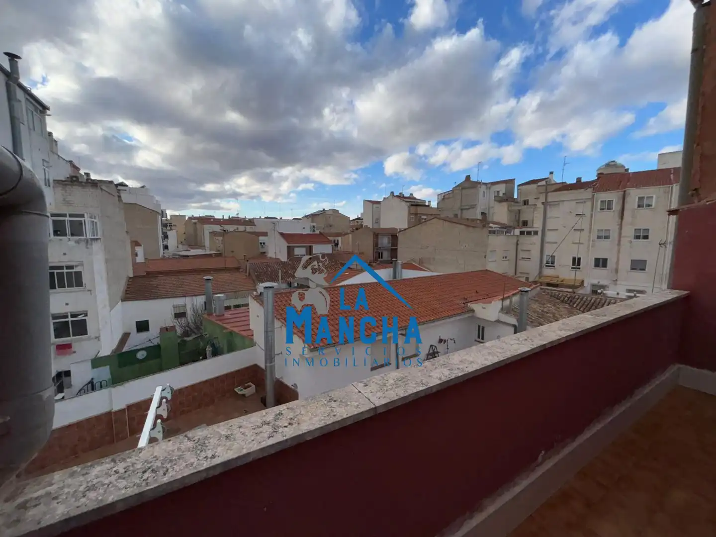 Vista exterior de Ático en venta en Albacete con Aire acondicionado, Calefacción y Terraza