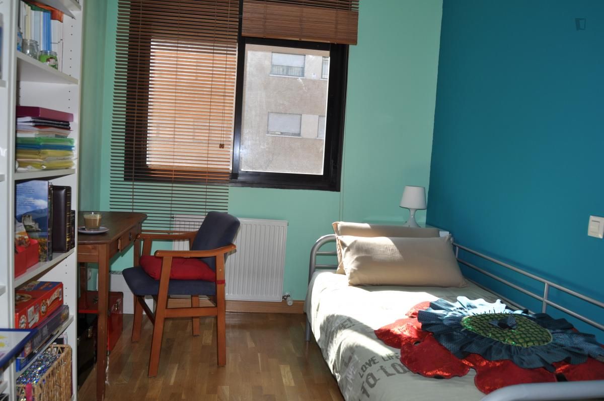Apartment to share in PAU de Carabanchel