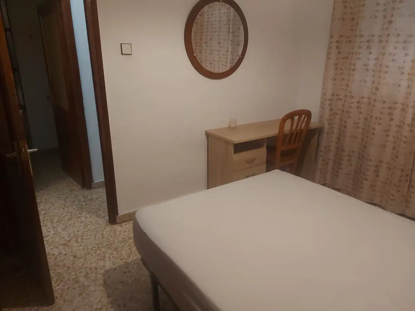Habitación de Piso de alquiler en Toledo con Calefacción, Amueblado y Horno