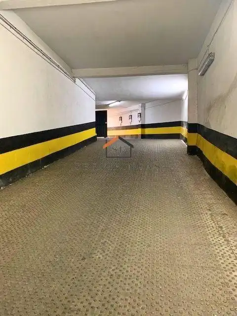 Parking de Garaje en venta en Madrid
