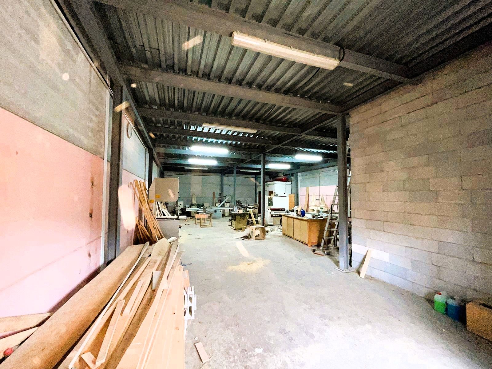 Nau industrial de lloguer en Alhaurín de la Torre amb Alarma