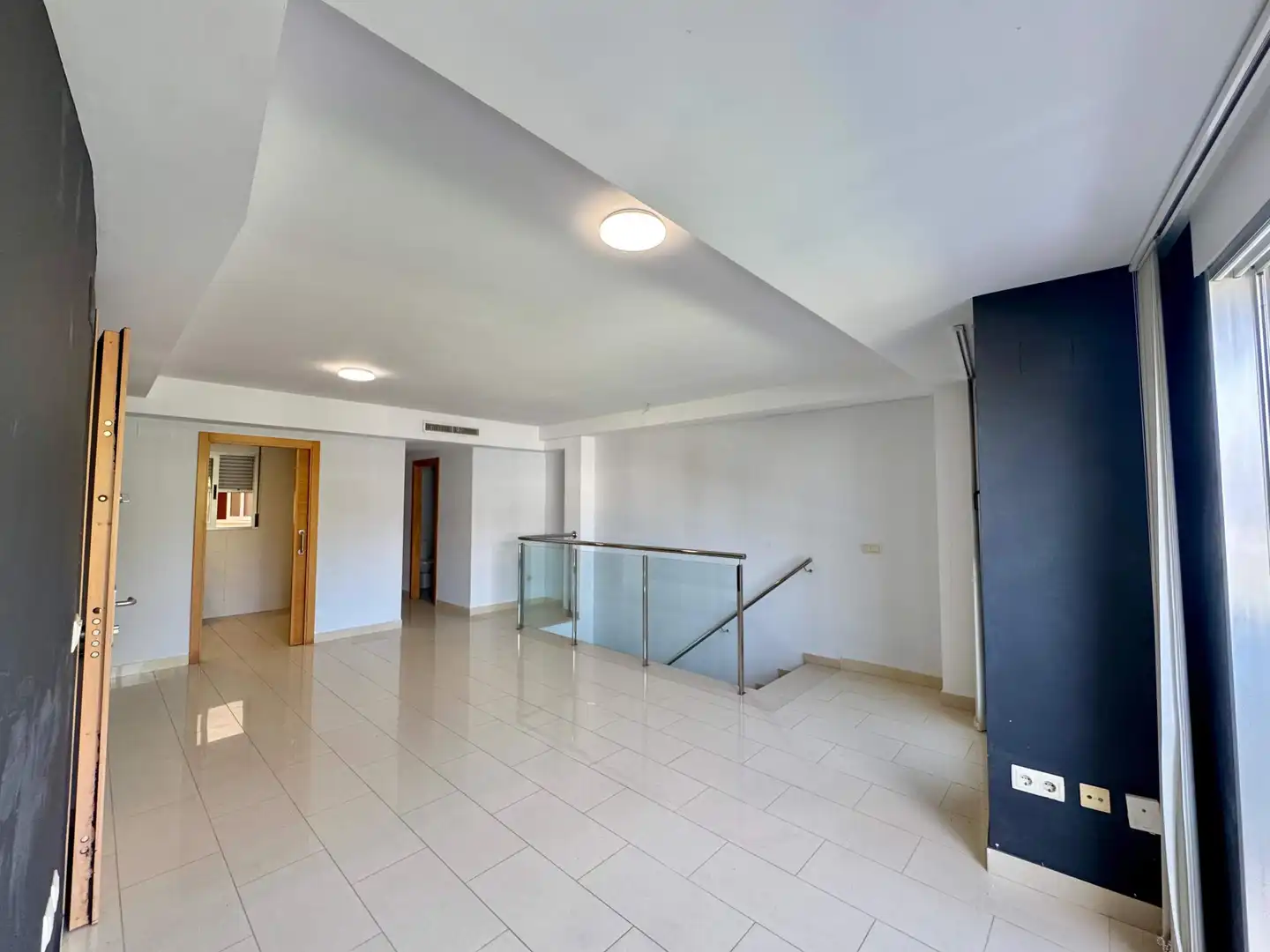 Maisonette zum Verkauf in Gandia mit Klimaanlage