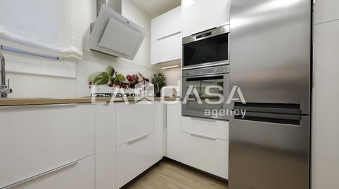 Foto 4 de Piso en venta en Calle Alloza, Porta, Barcelona Capital