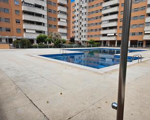 Swimming pool of Duplex for sale in Alcorcón  with Air Conditioner, Heating and Terrace