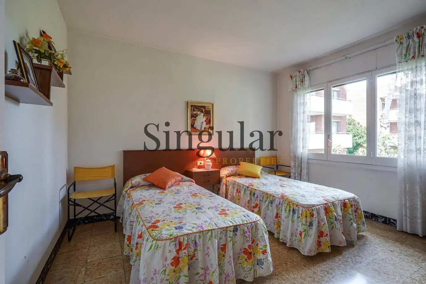 Dormitori de Casa o xalet en venda en Castelldefels amb Jardí privat i Terrassa