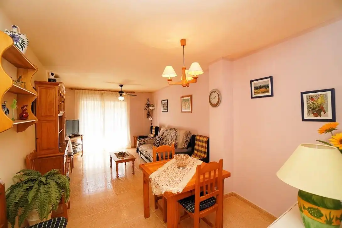 Piso en venta en Torredembarra con Aire acondicionado, Calefacción y Terraza