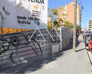 Vista exterior de Residencial en venda en Badalona