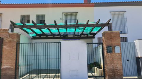 Foto 5 von Einfamilien-Reihenhaus zum Verkauf in Calle Federica Montseny, Cantillana, Sevilla