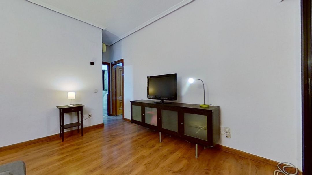 Apartament de lloguer a aduana, Sol