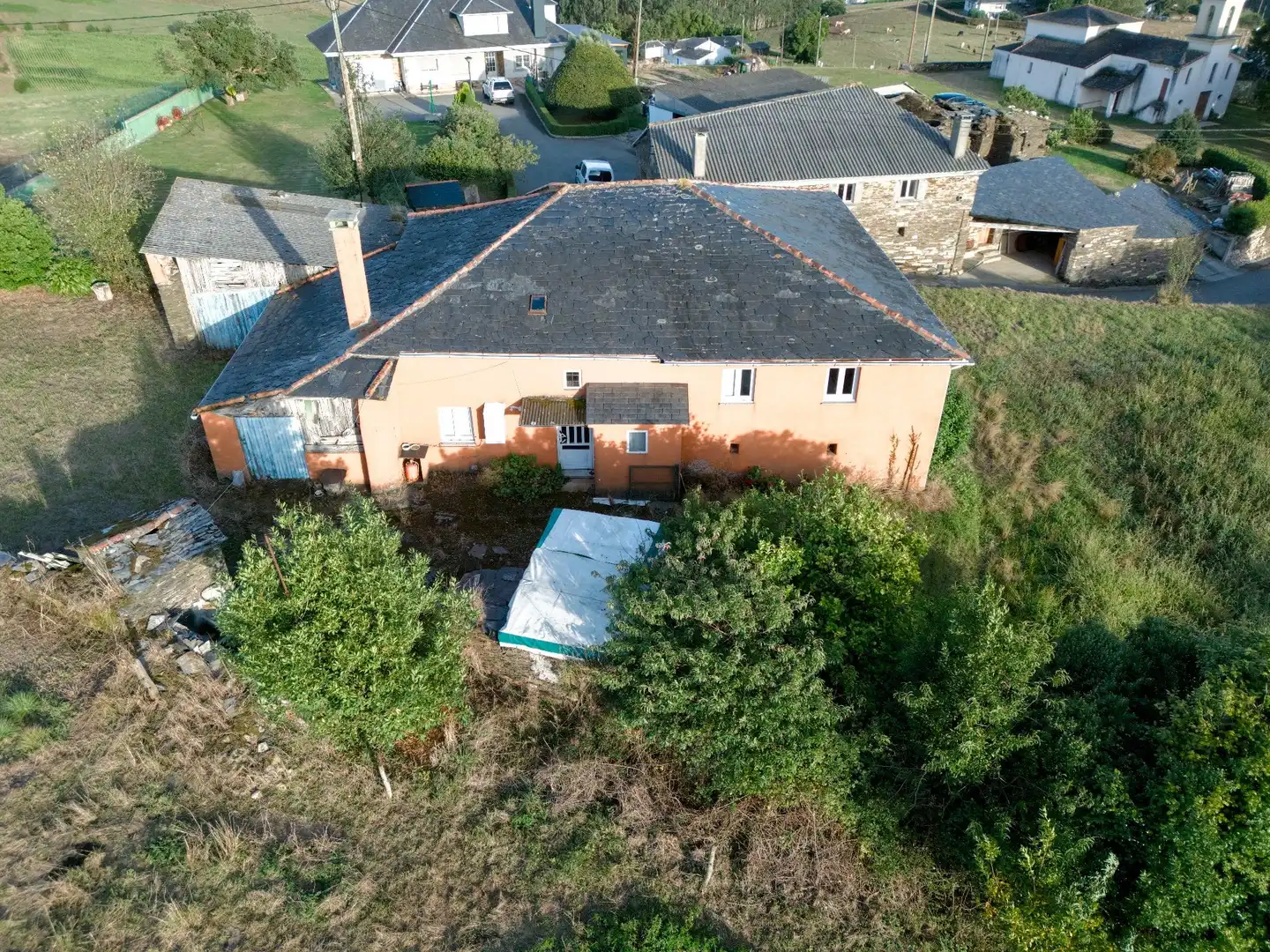 Houses for sale in Trabada  with Storage room