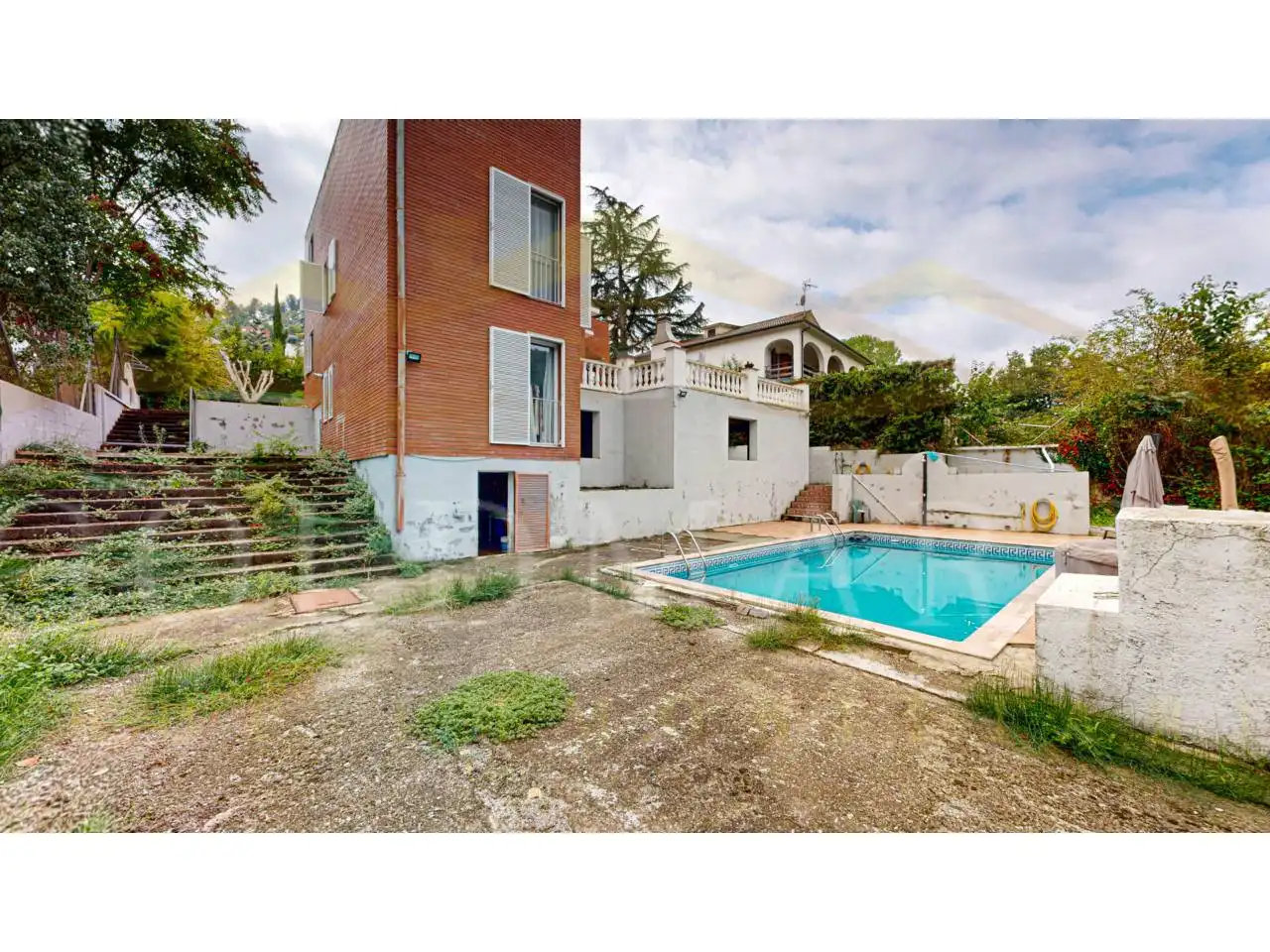 Piscina de Casa o xalet en venda en Corbera de Llobregat amb Aire condicionat, Calefacció i Jardí privat