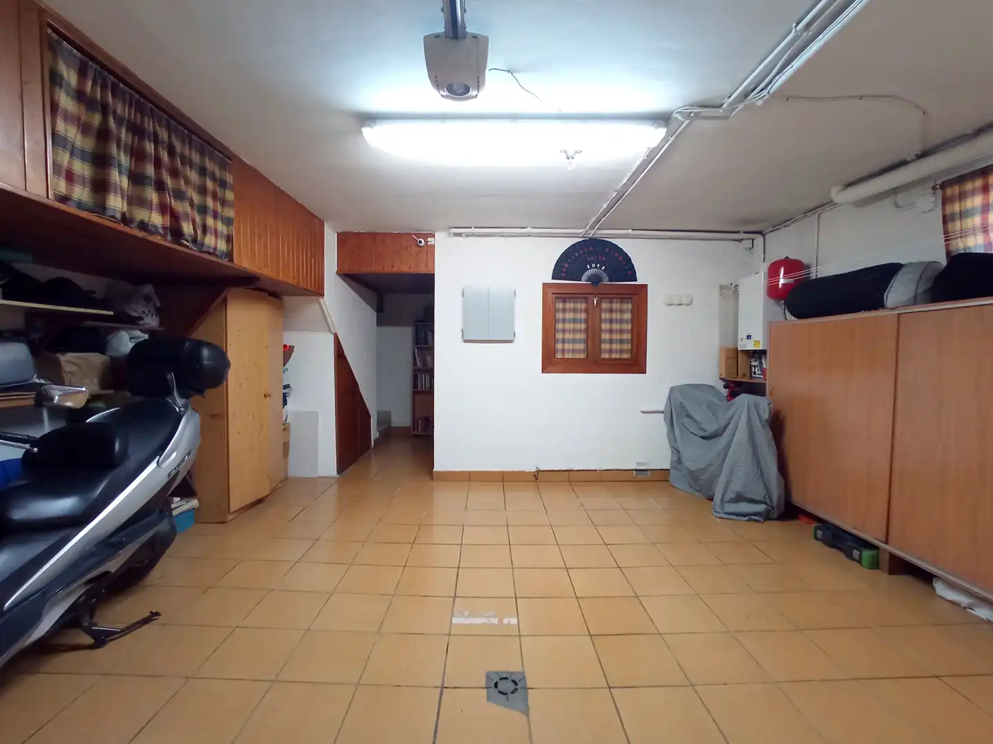 Casa adosada en venta en Irun  con Terraza, Trastero y Amueblado