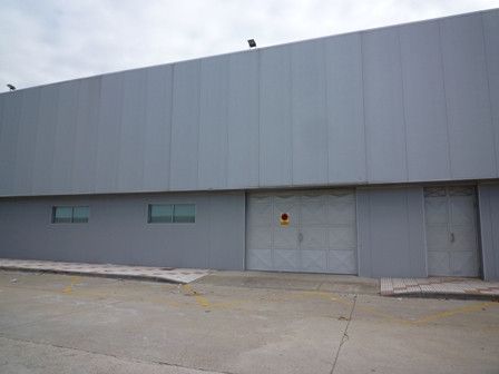 Exterior view of Industrial buildings for sale in Salamanca Capital