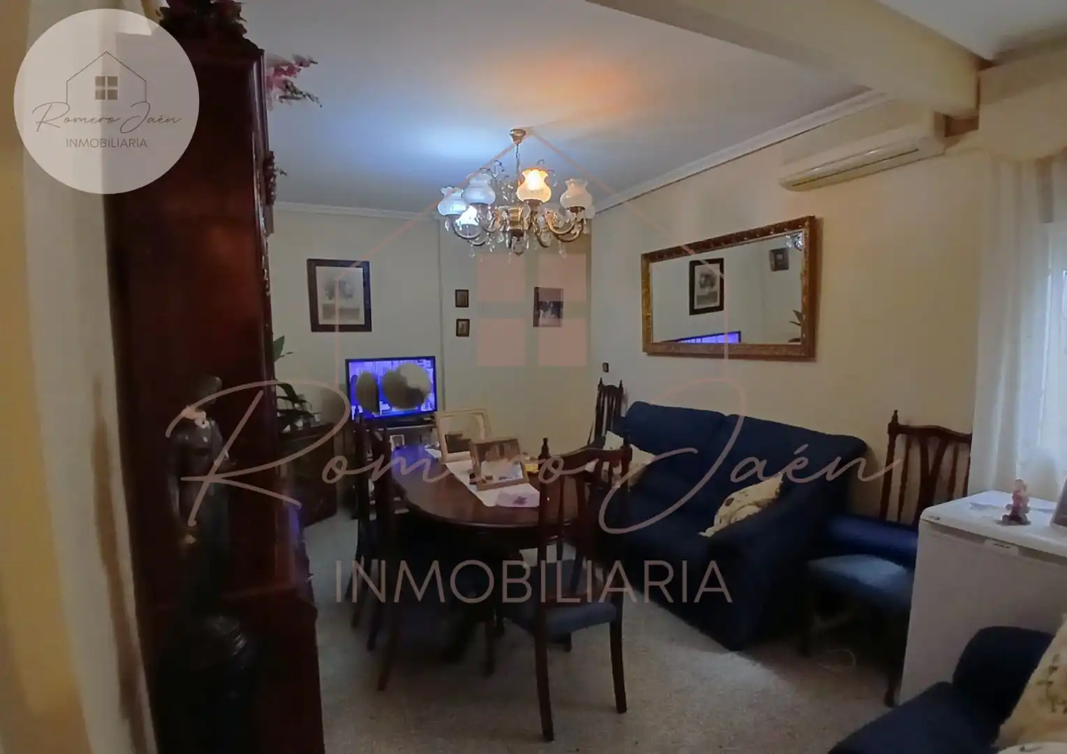 Living room of Flat for sale in Jaén  with Air Conditioner and Furnished