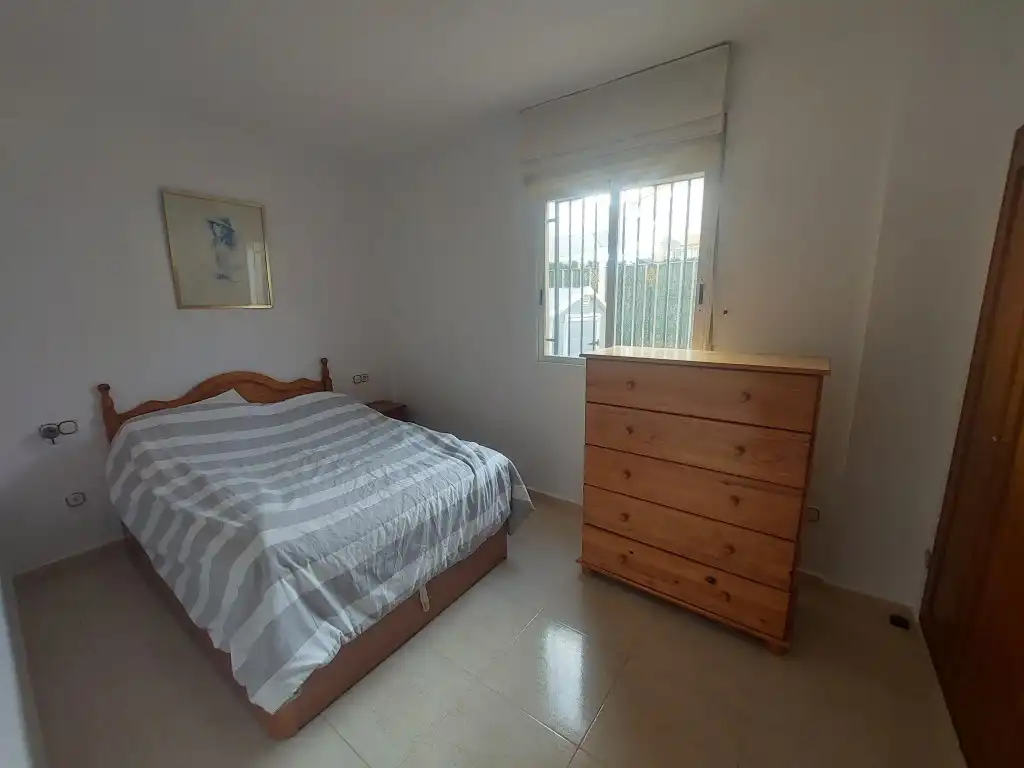 Dormitori de Casa o xalet en venda en Benimantell amb Terrassa, Piscina i Forn