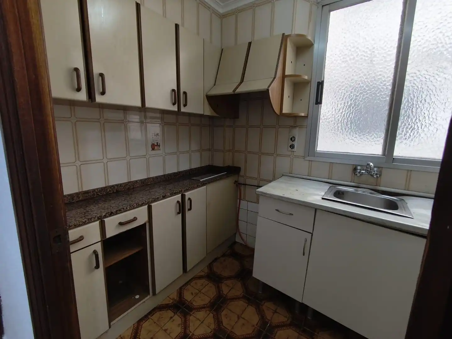 Kitchen of Flat for sale in Valencia  with Balcony