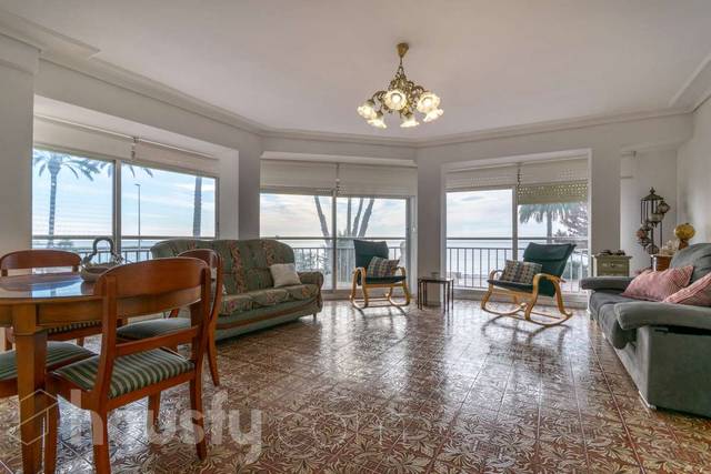 Piso en Alquiler en Avinguda Alcalde Francisco Conejero Bas, . en Calas Santiago Bernabéu