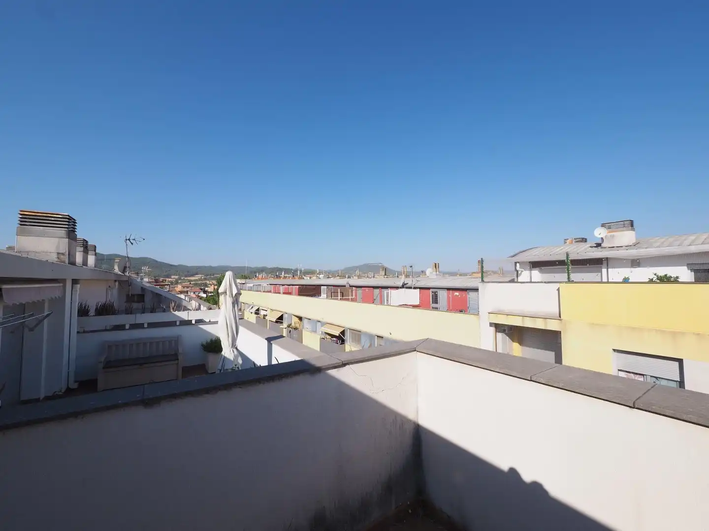 Terraza de Dúplex en venta en Vilanova del Camí con Terraza, Trastero y Piscina comunitaria