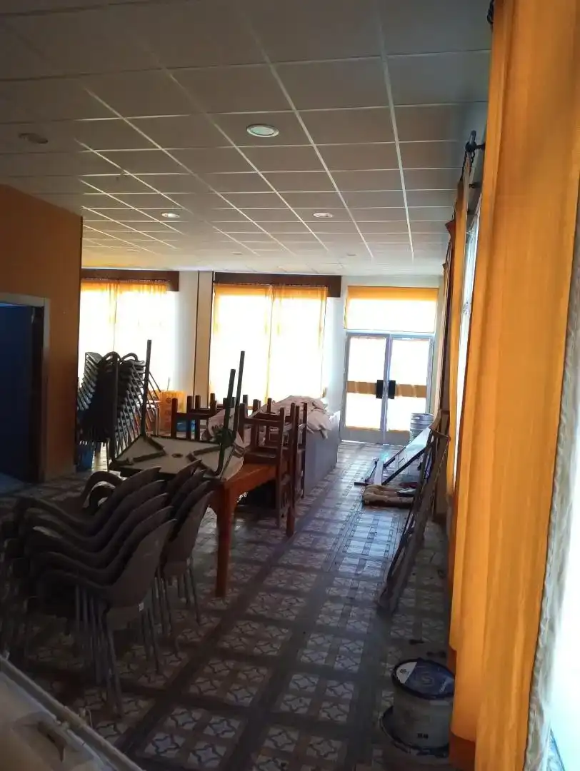 Planta baja en venta en Ribeira