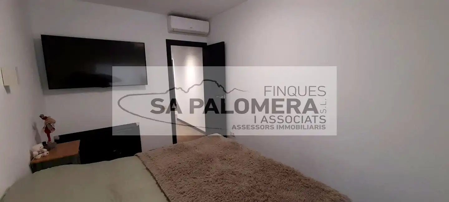 Dormitori de Pis en venda en Blanes amb Aire condicionat, Balcó i Piscina comunitària