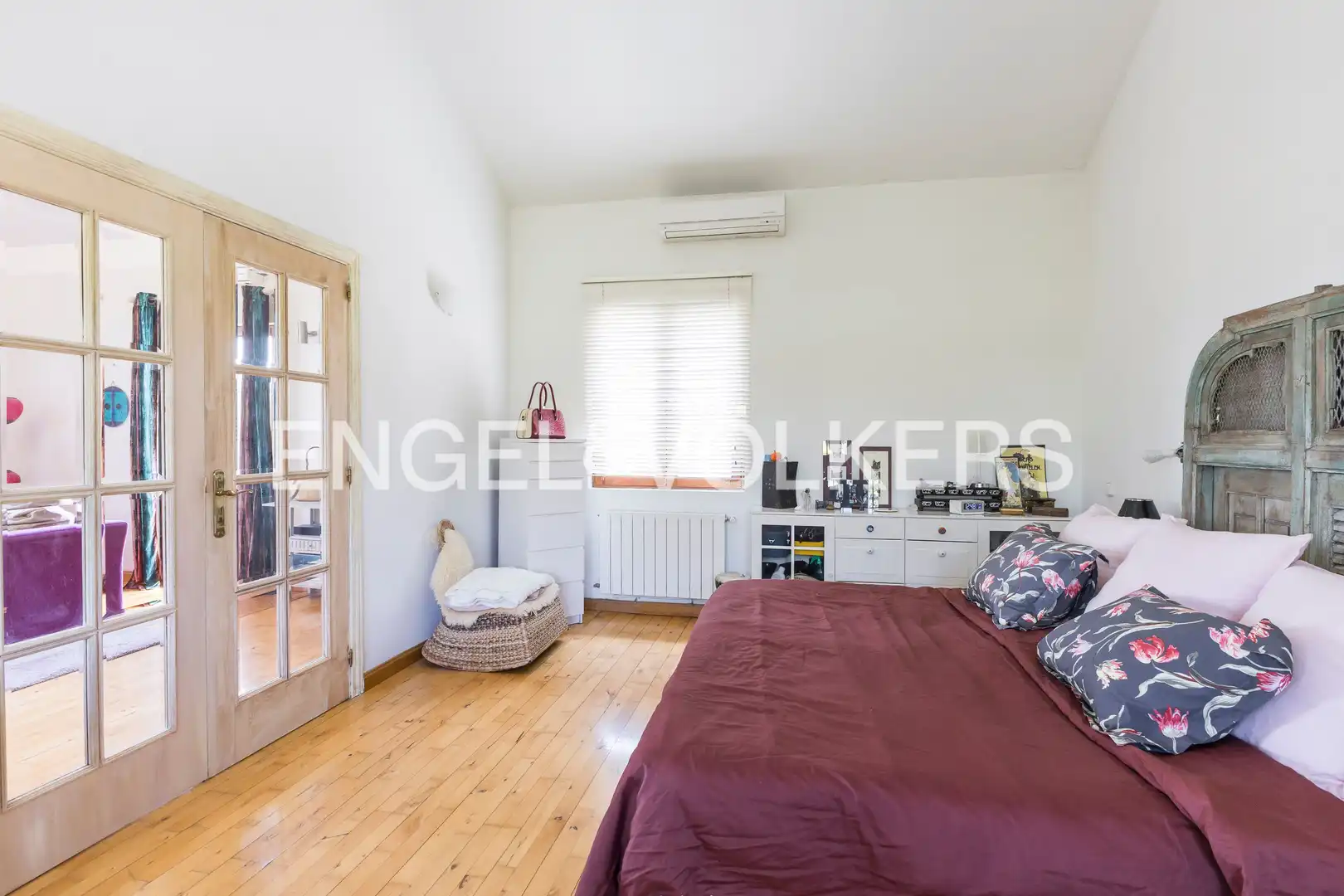 Bedroom of Houses for sale in Valdemorillo  with Air Conditioner, Heating and Private garden