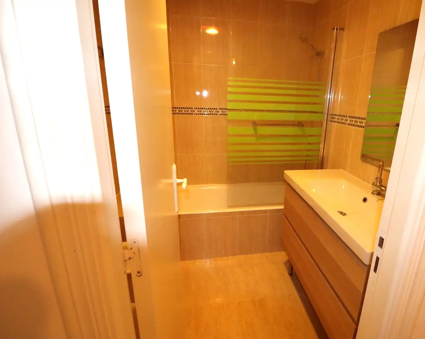 Baño de Casa adosada de alquiler en Llucmajor con Aire acondicionado, Jardín privado y Terraza