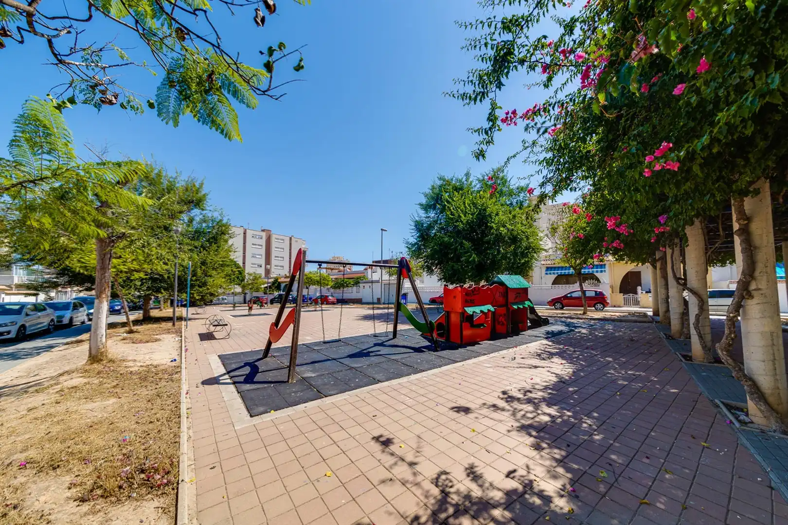 Parking of Apartments for sale in Torrevieja  with Air Conditioner, Balcony and Community pool