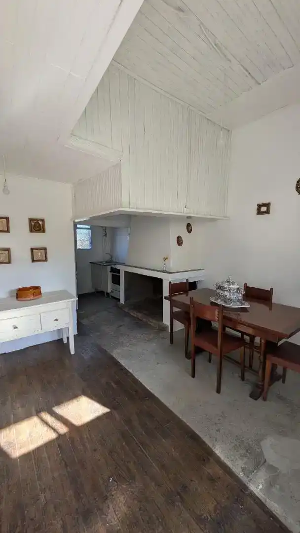 Cuina de Casa adosada en venda en Calvos de Randín amb Moblat i Balcó