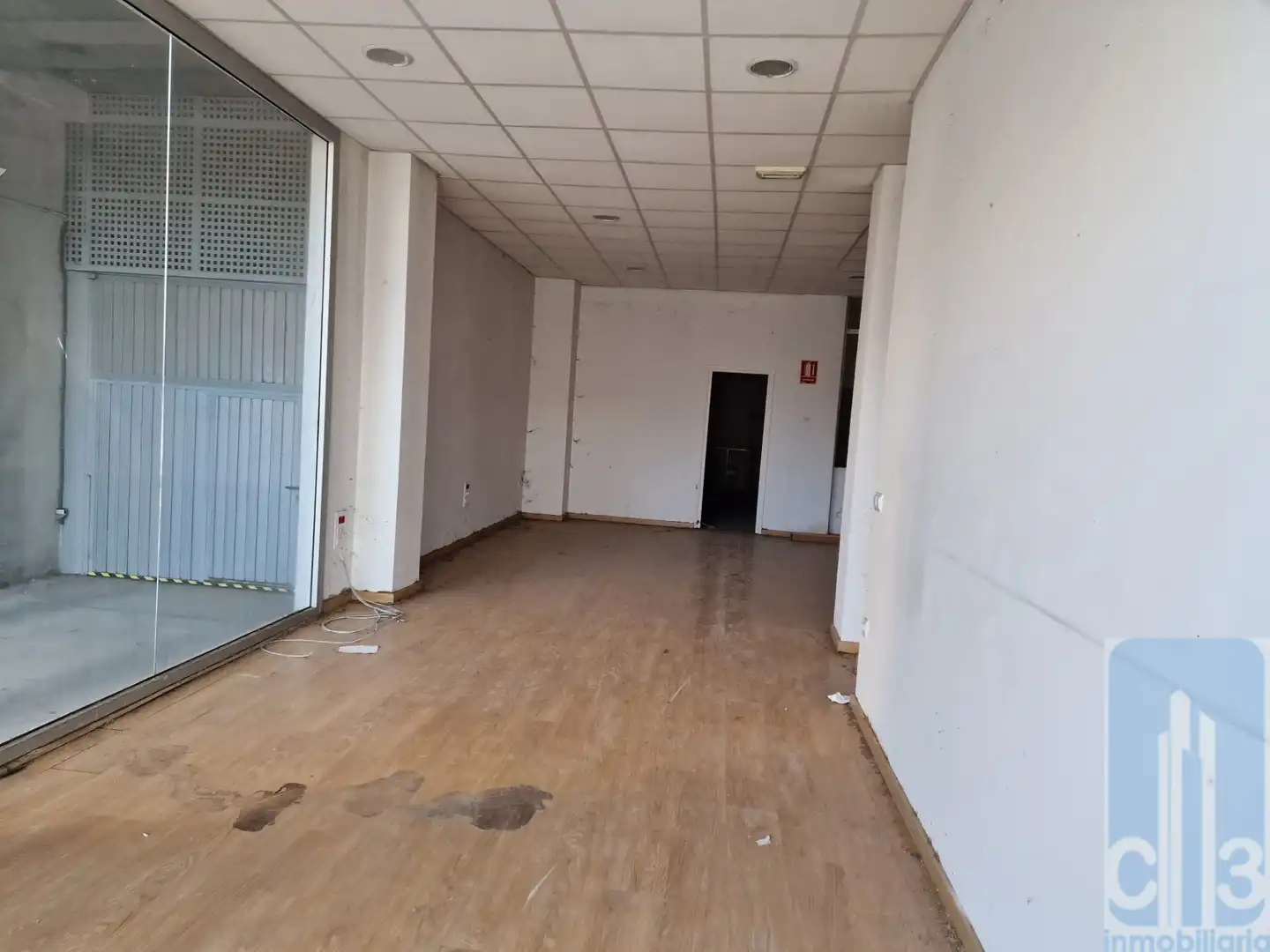 Local comercial en venda a Monzón, imagen 2