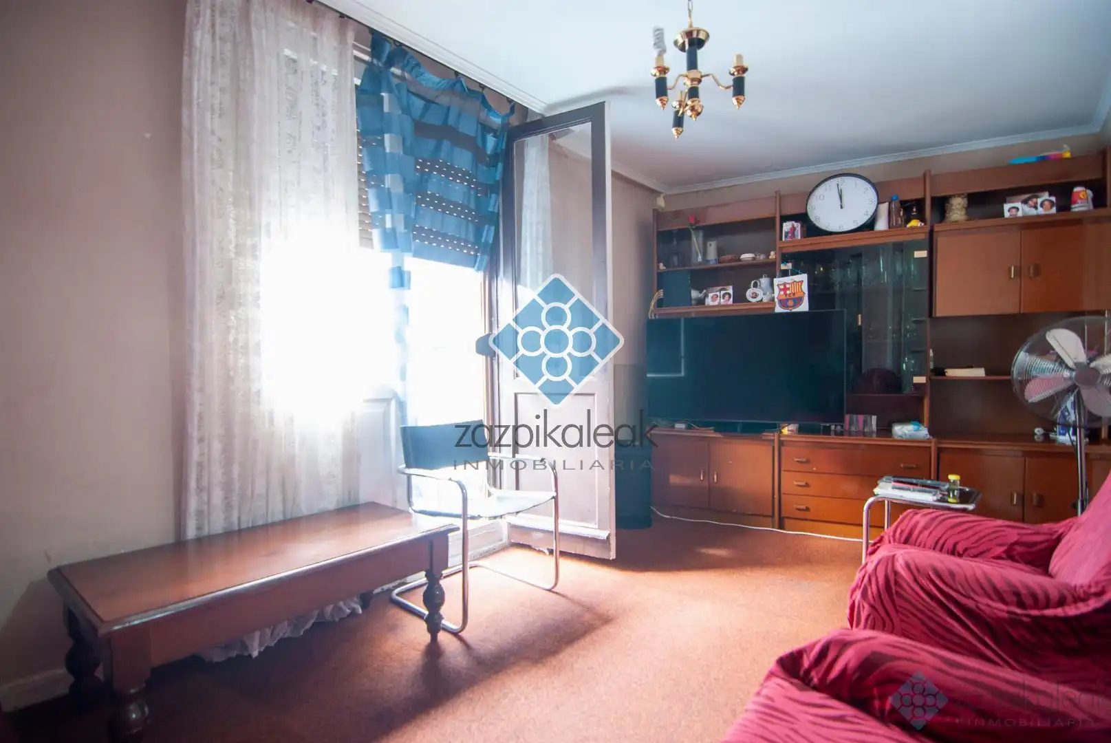 Living room of Flat for sale in Bilbao   with Heating and Balcony