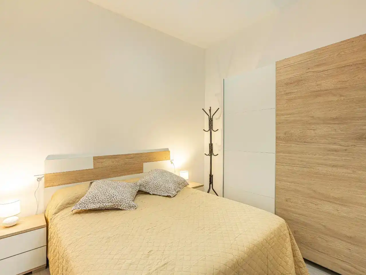 Bedroom of Flat for rent in Arico  with Storage room and Furnished