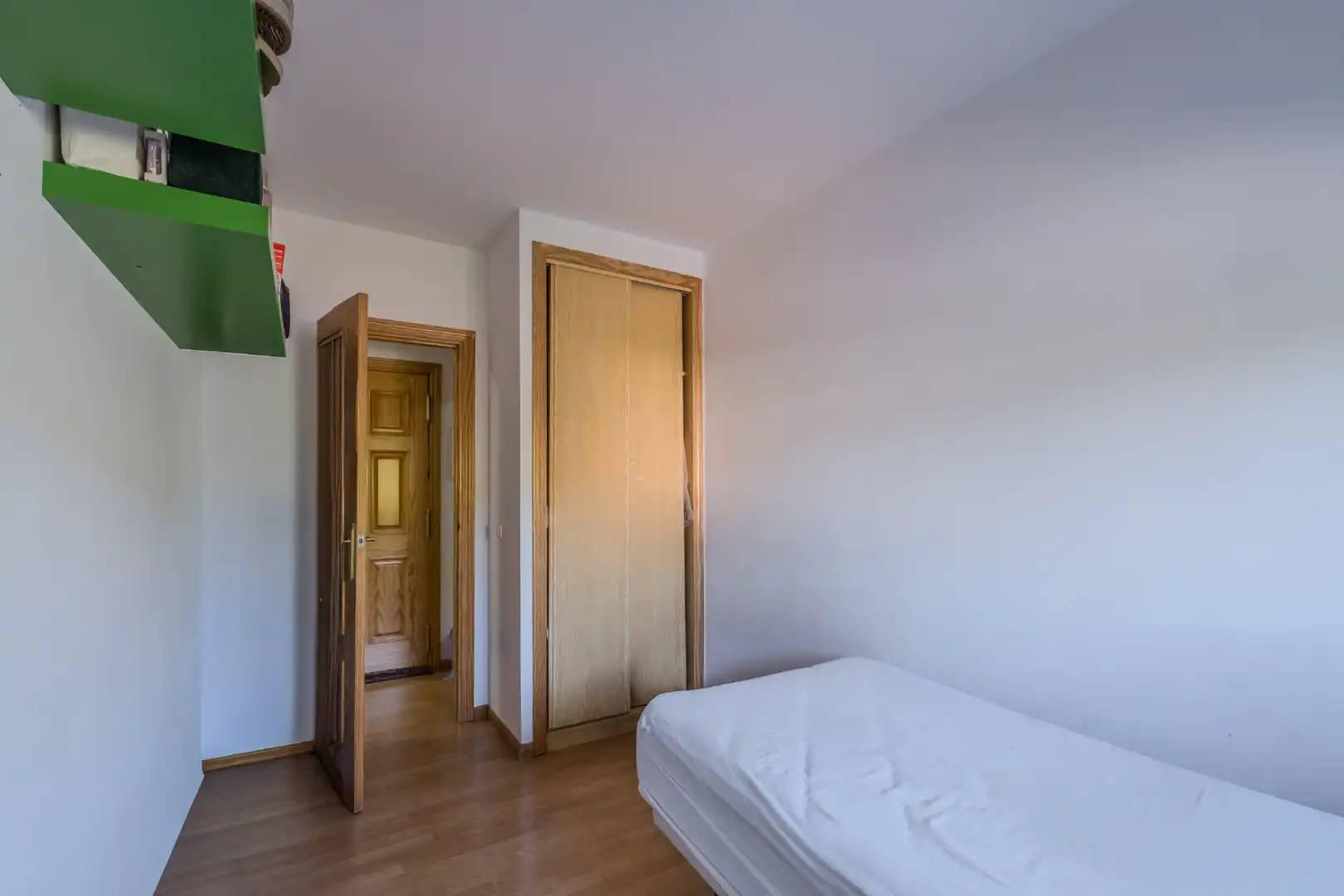 Dormitori de Pis en venda en Navalagamella amb Aire condicionat, Terrassa i Traster