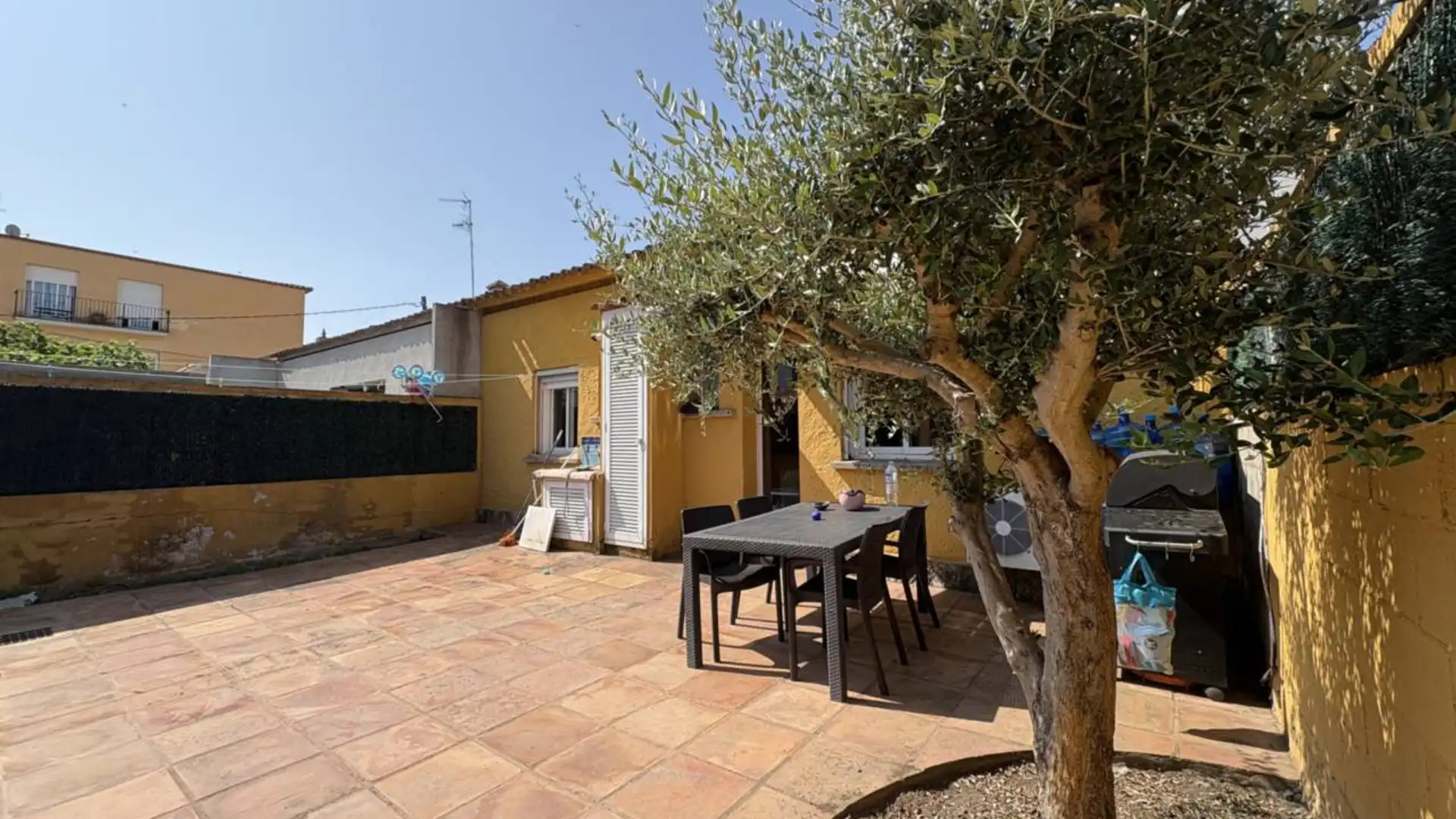 Single-family semi-detached for sale in Calle Doctor Casals, Santa Cristina Poble