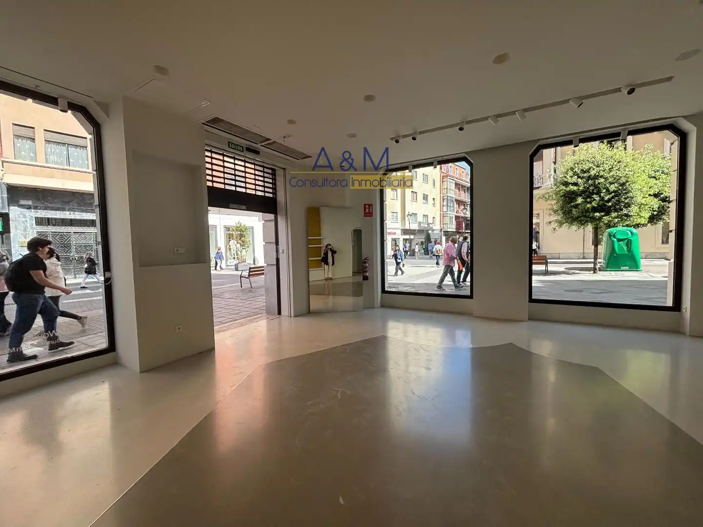 Local comercial de lloguer a Santiago, imagen 12