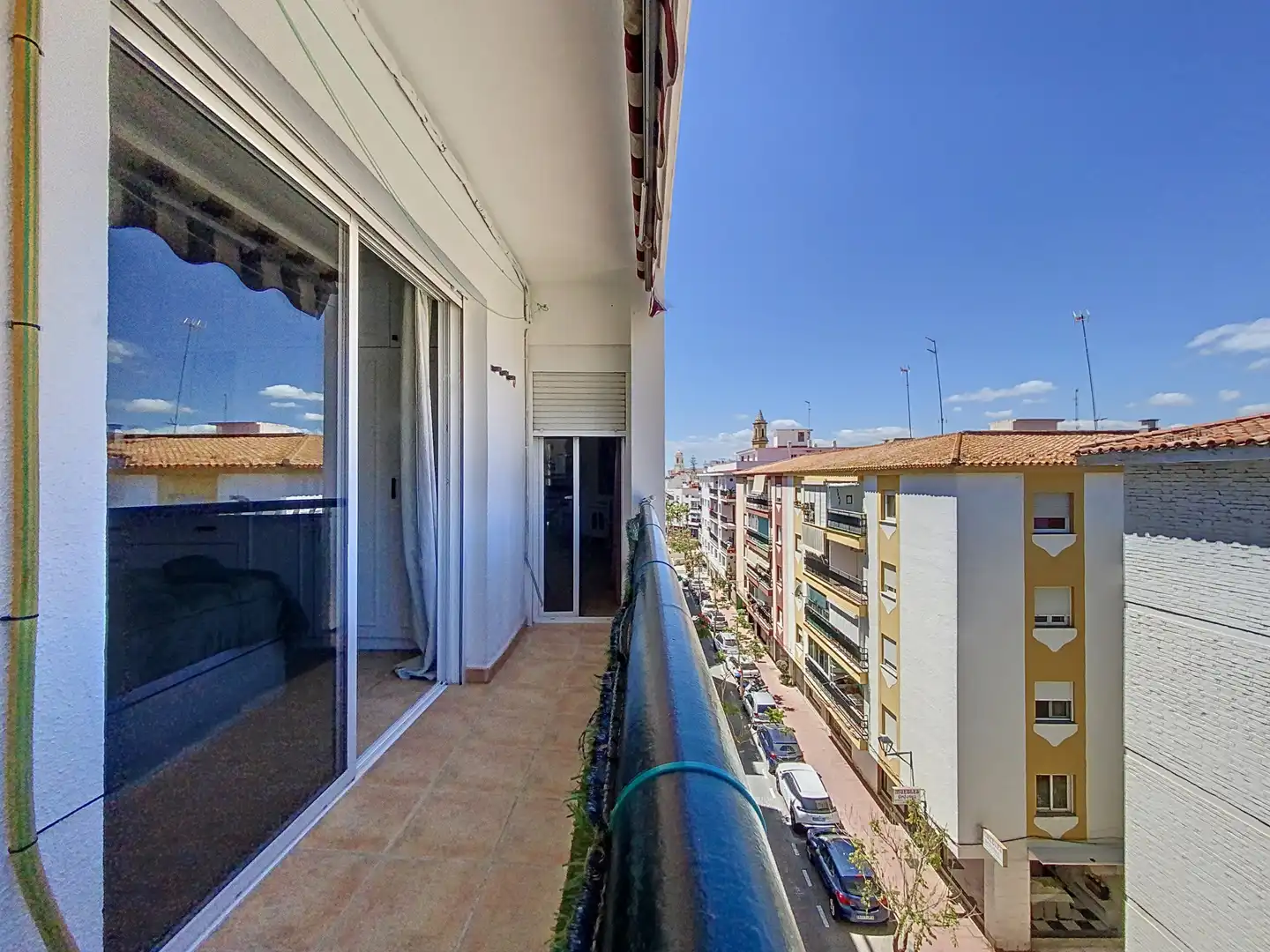 Exterior view of Apartments for sale in Estepona  with Air Conditioner, Terrace and Furnished