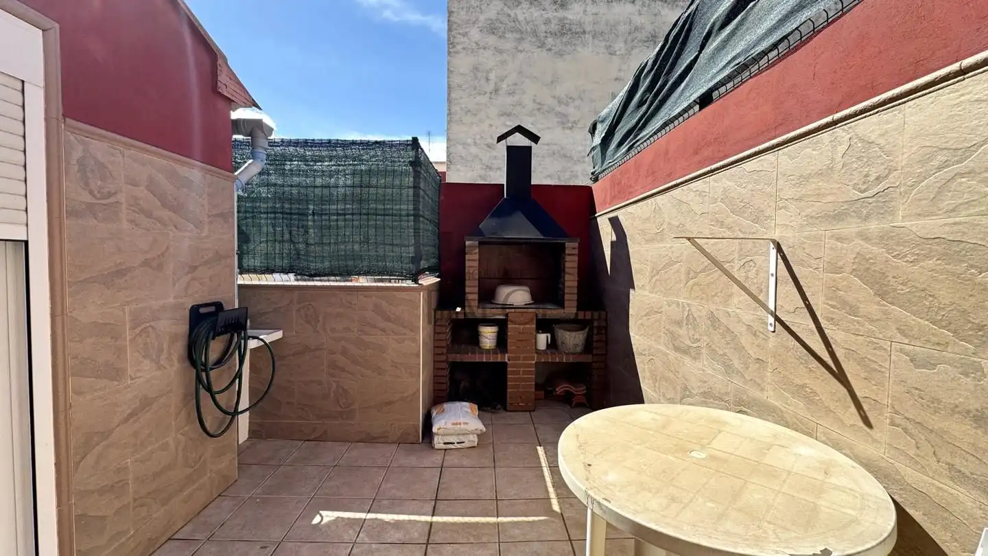 Terrassa de Casa o xalet en venda en Carcaixent amb Aire condicionat, Terrassa i Traster
